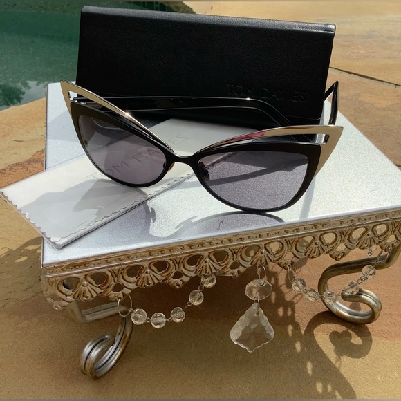 🔥TOM DAVIES🔥”LEXY” Matrix Resurrections Cat Eye Sunglasses, Ltd Edition - Picture 6 of 11